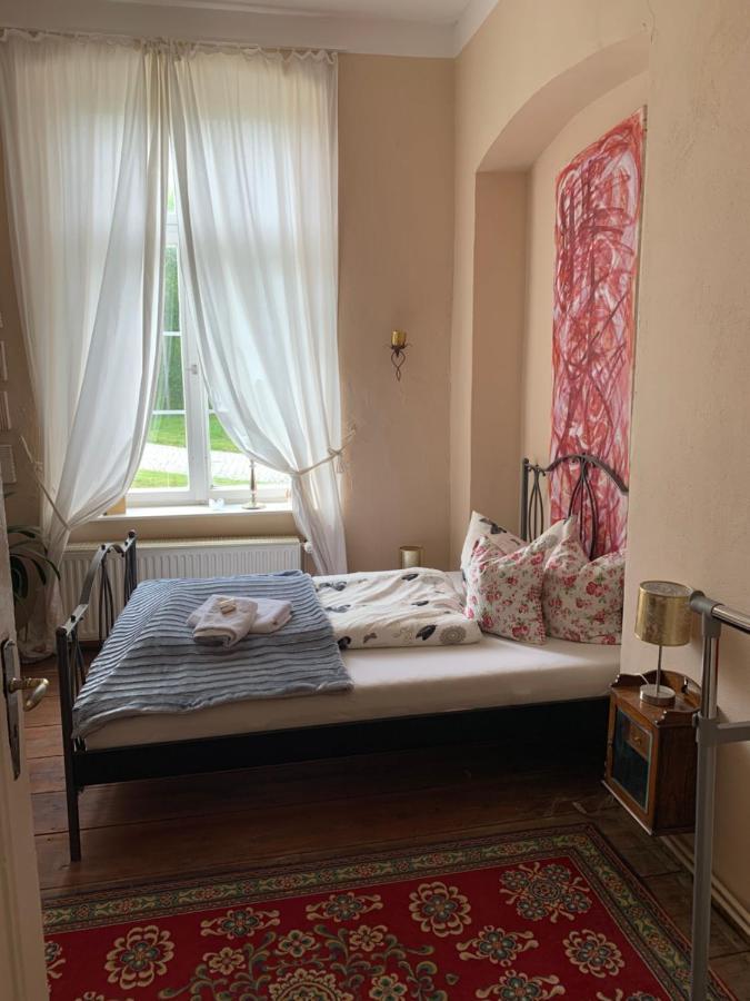 Apartament Gutshaus Schwarzenhof Dargun Zewnętrze zdjęcie