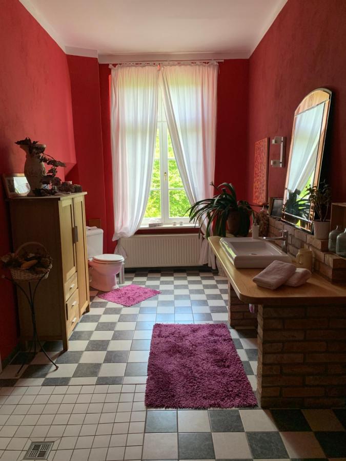 Apartament Gutshaus Schwarzenhof Dargun Zewnętrze zdjęcie