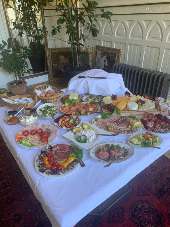 Apartament Gutshaus Schwarzenhof Dargun Zewnętrze zdjęcie