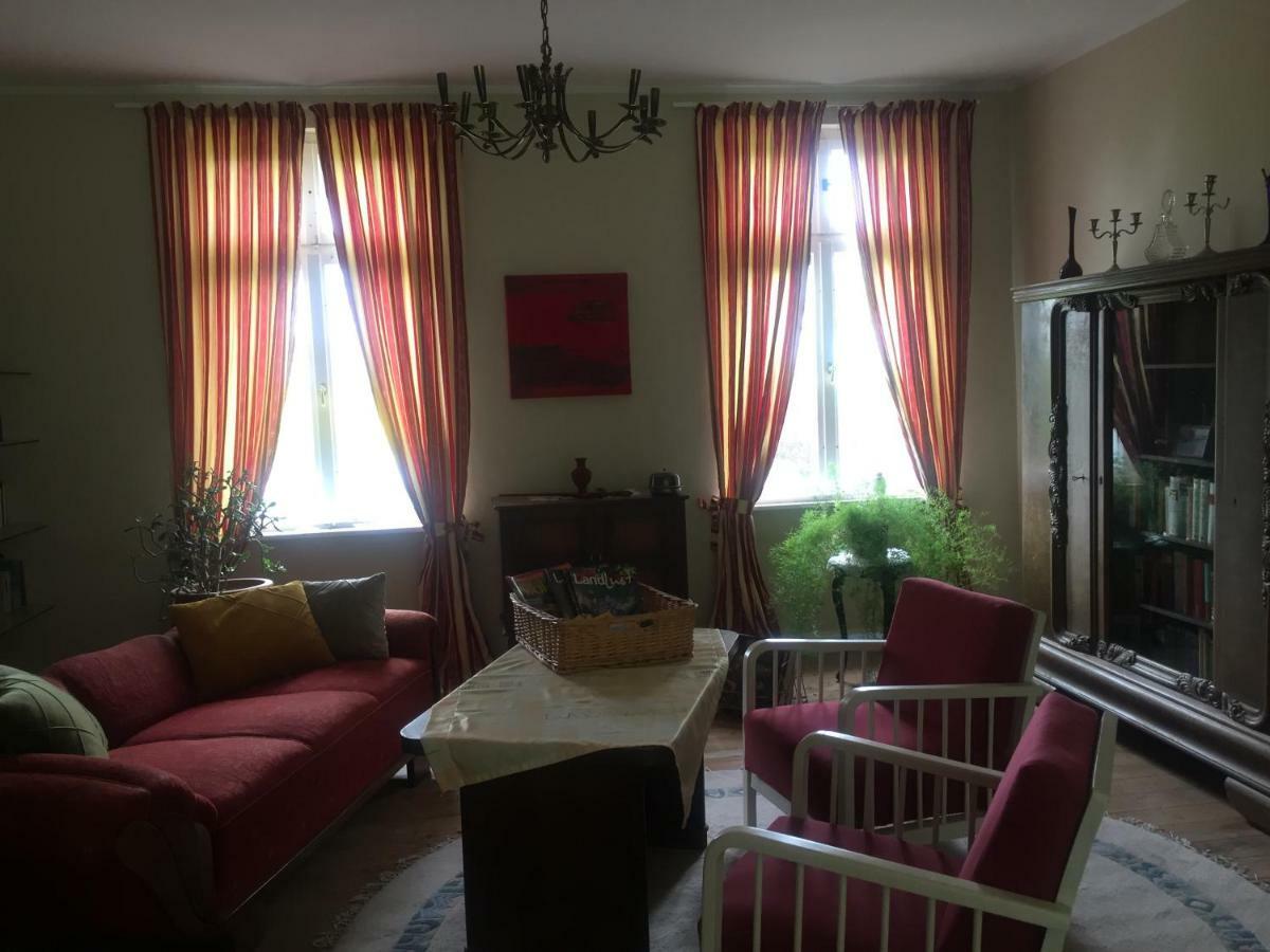 Apartament Gutshaus Schwarzenhof Dargun Zewnętrze zdjęcie
